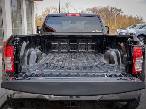 Used 2024 RAM 3500 Big Horn image 5