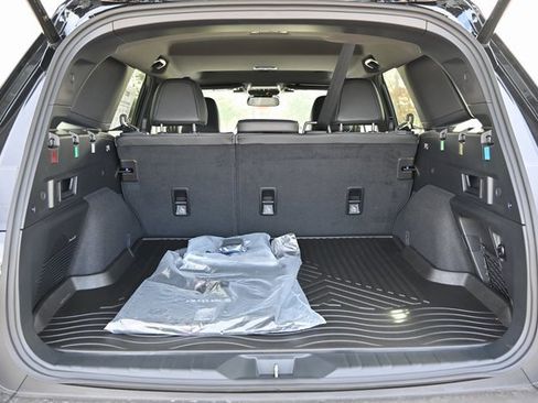 New 2026 Subaru Outback Limited XT image 14