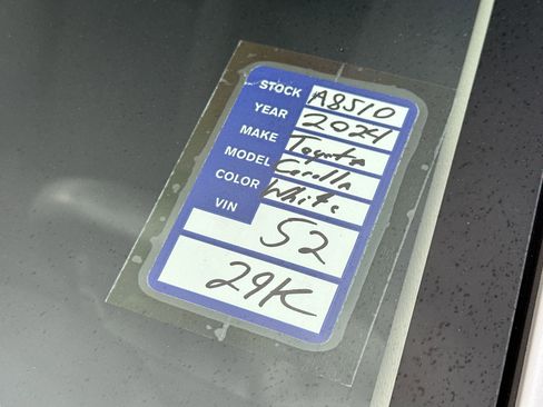 Used 2024 Toyota Corolla LE image 26