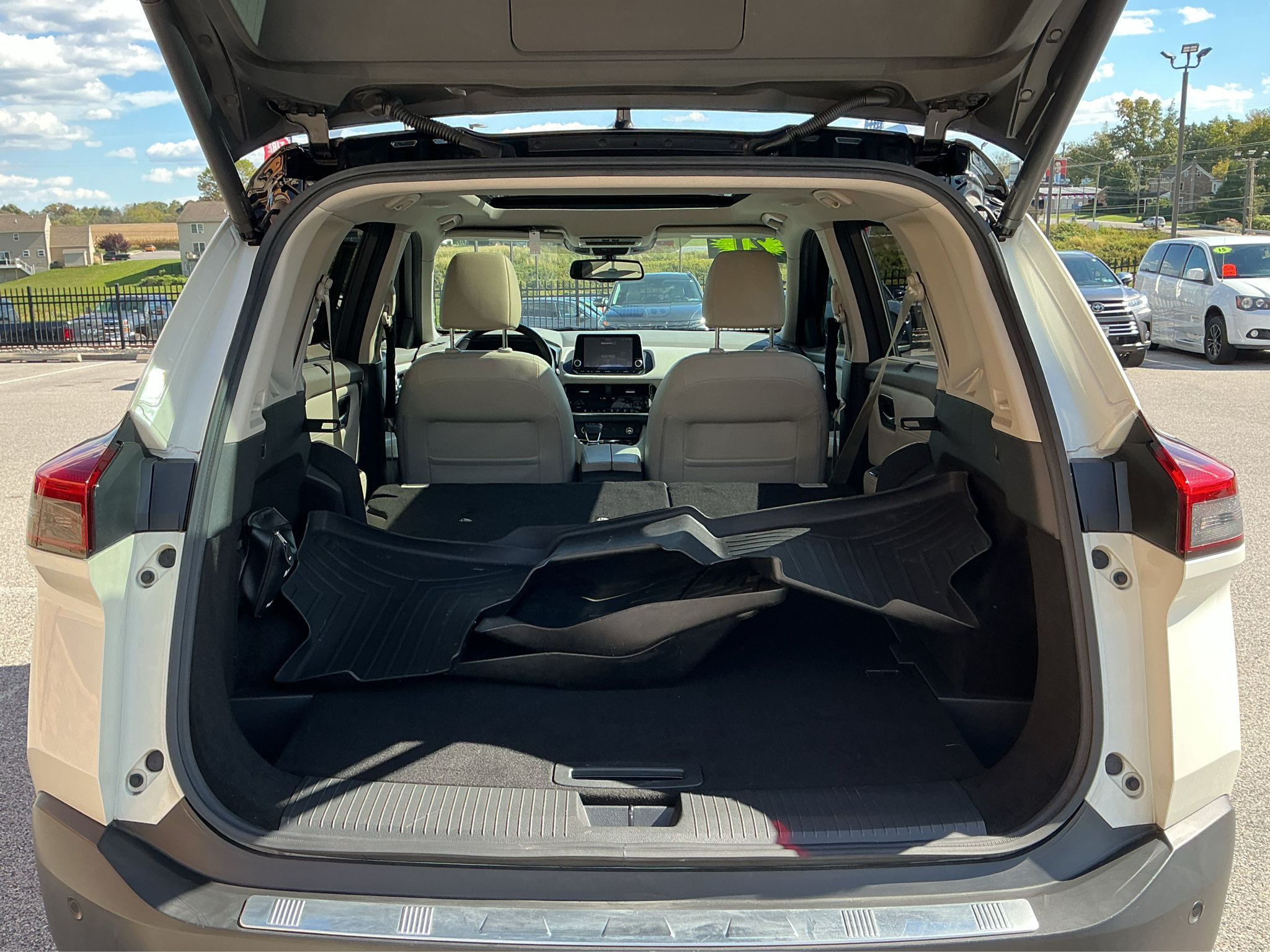 Used 2021 Nissan Rogue SL AWD/4WD image 12