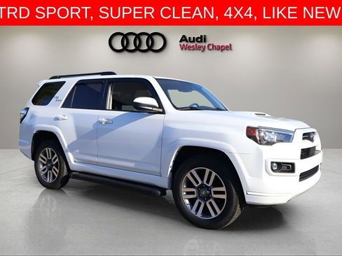 Used 2022 Toyota 4Runner TRD Sport AWD/4WD image 7