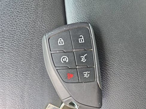 Used 2024 Chevrolet Tahoe LT RWD image 36