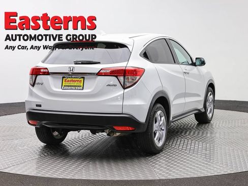 Used 2022 Honda HR-V LX image 5
