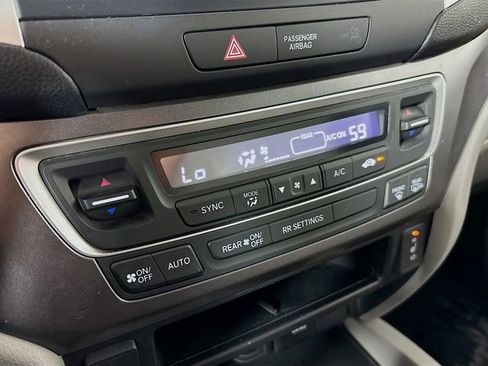 Used 2019 Honda Ridgeline RTL image 17