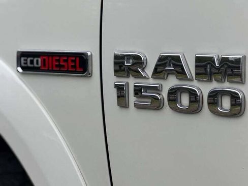 Used 2017 RAM 1500 Laramie w/ Convenience Group image 11
