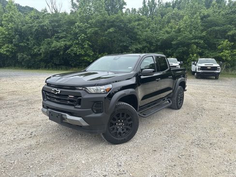 New 2026 Chevrolet Colorado Trail Boss AWD/4WD image 12
