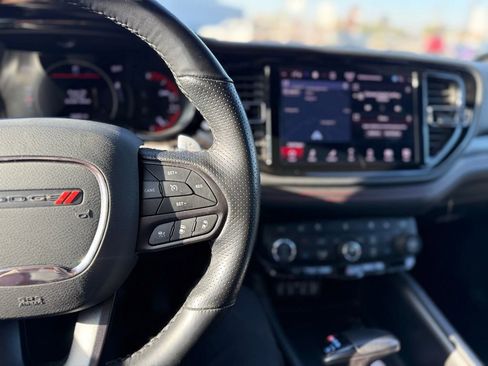 Used 2024 Dodge Durango GT image 8