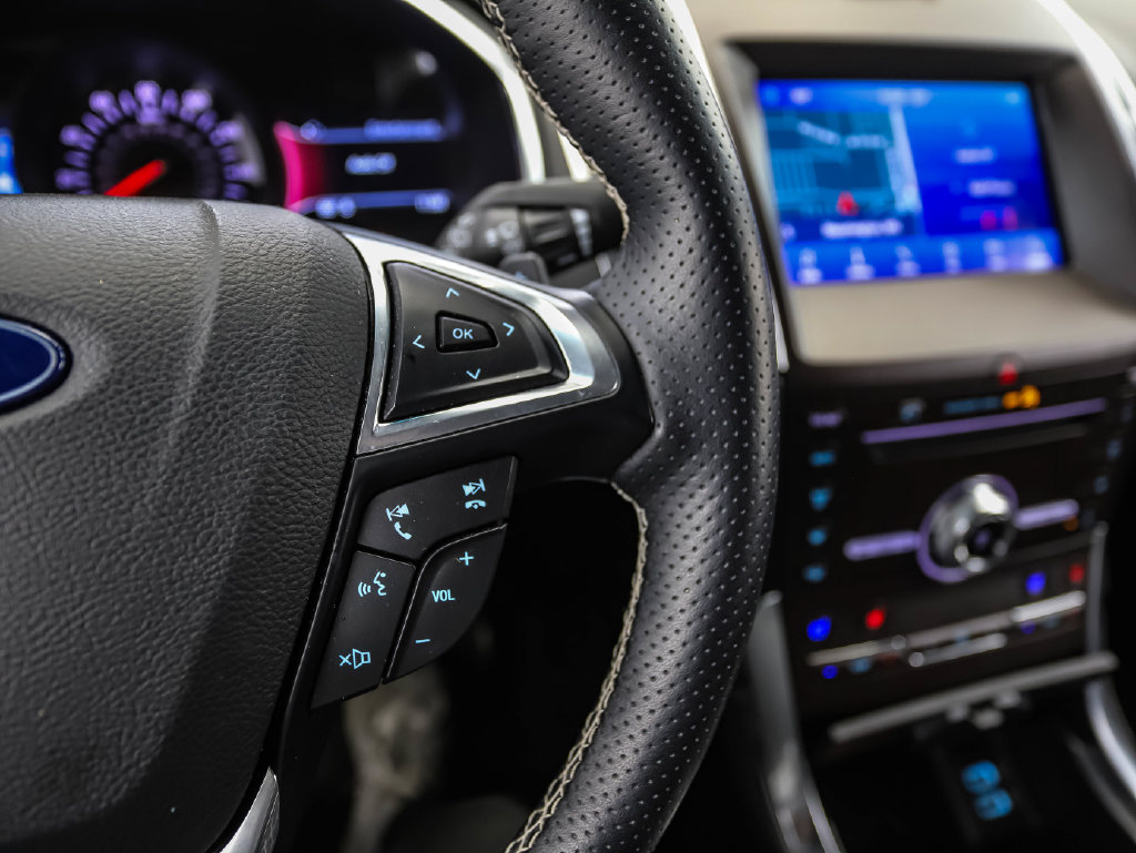 Used 2019 Ford Edge ST w/ Equipment Group 401A AWD/4WD image 13