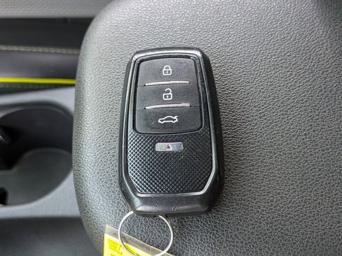 Used 2020 Hyundai Kona Limited image 29