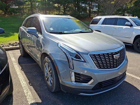 Used 2023 Cadillac XT5 Premium Luxury w/ Technology Package image 3