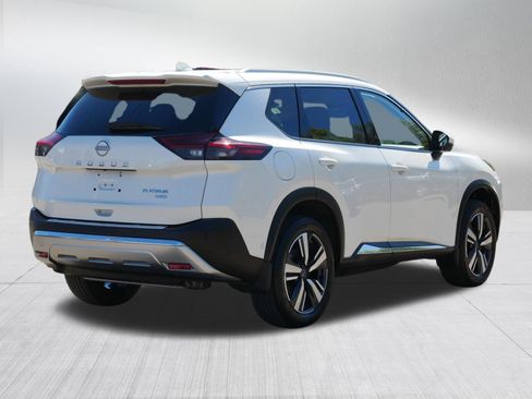 Certified 2023 Nissan Rogue Platinum w/ Platinum Premium Package AWD/4WD image 7
