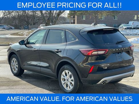 New 2026 Ford Escape Active w/ Cold Weather Package AWD/4WD image 3