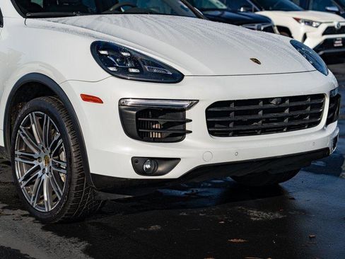 Used 2016 Porsche Cayenne S w/ Premium Plus Package image 7
