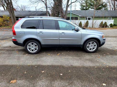 Used 2012 Volvo XC90 3.2 image 2