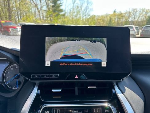 Certified 2023 Toyota Venza Nightshade AWD/4WD image 45