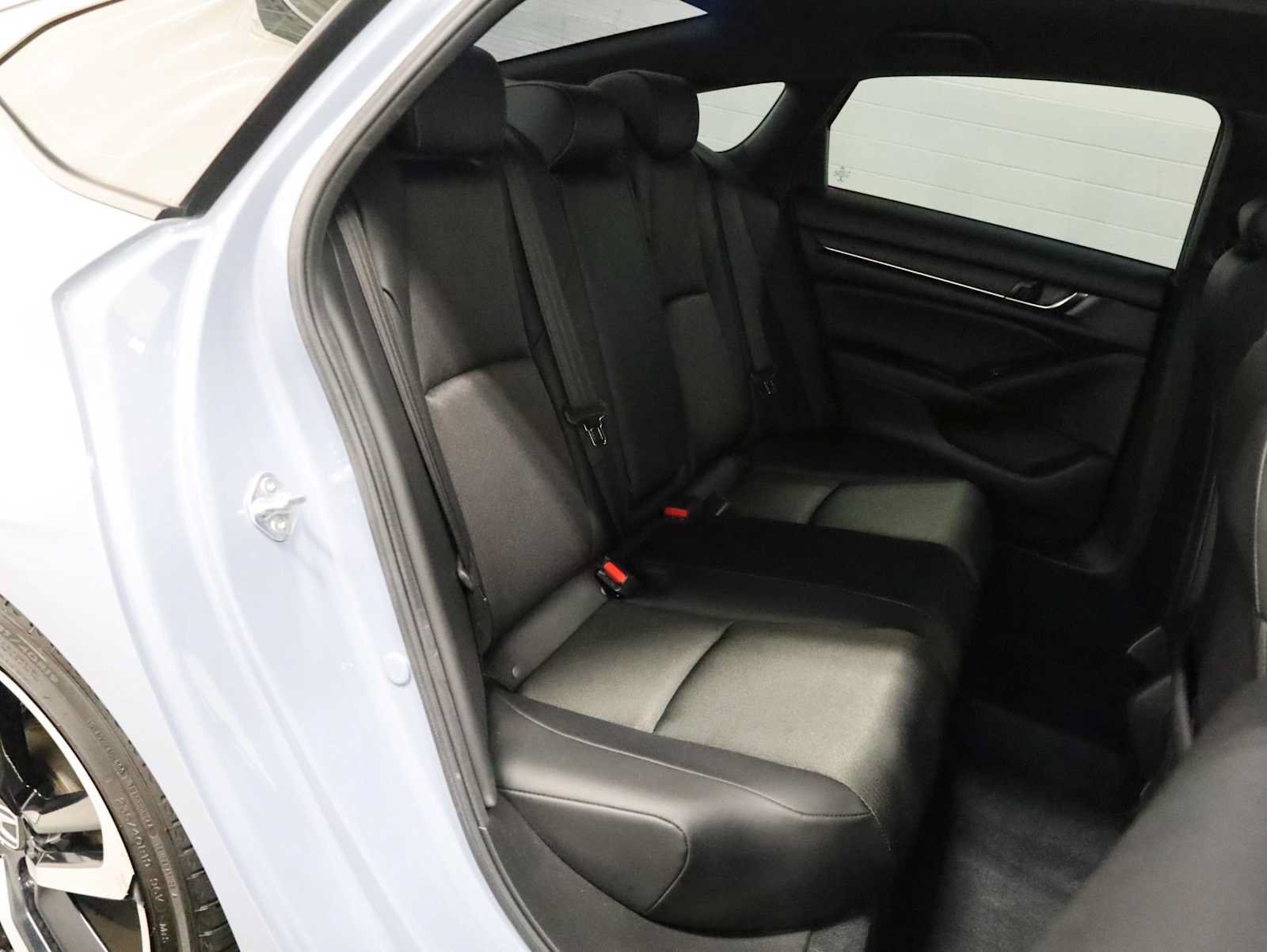 Used 2022 Honda Accord Sport image 34