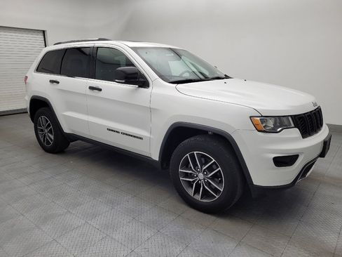 Used 2018 Jeep Grand Cherokee Limited image 11
