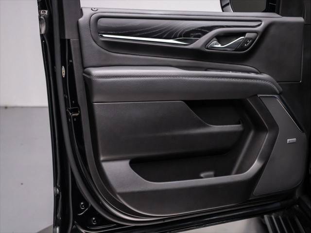 Used 2023 GMC Yukon XL Denali AWD/4WD image 27