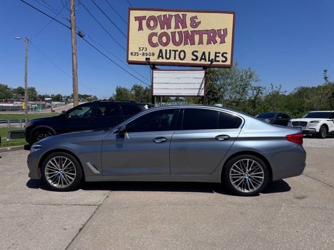 Used 2017 BMW 530i xDrive AWD/4WD image 4