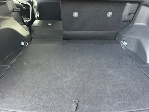 Used 2025 Toyota RAV4 XLE AWD/4WD image 23