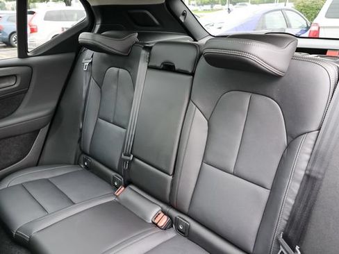 Certified 2026 Volvo XC40 B5 Plus AWD/4WD image 42