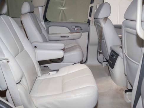 Used 2008 Chevrolet Tahoe LT w/ LT Preferred Equipment Group image 15