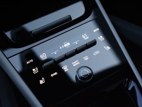 Certified 2026 Porsche Cayenne Coupe AWD/4WD image 20