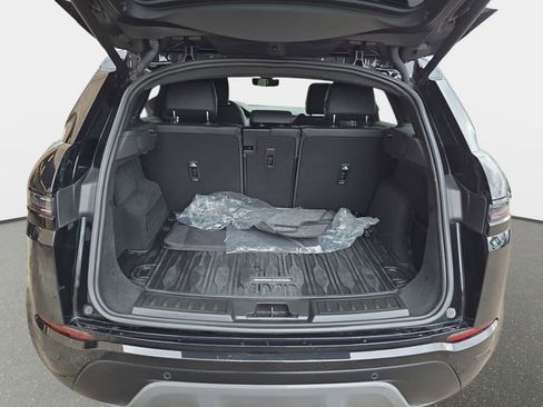 Used 2025 Land Rover Range Rover Evoque S image 14