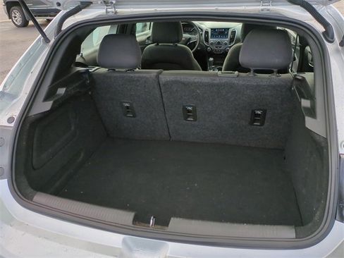 Certified 2018 Chevrolet Cruze LT w/ Sun And Sound Package image 26