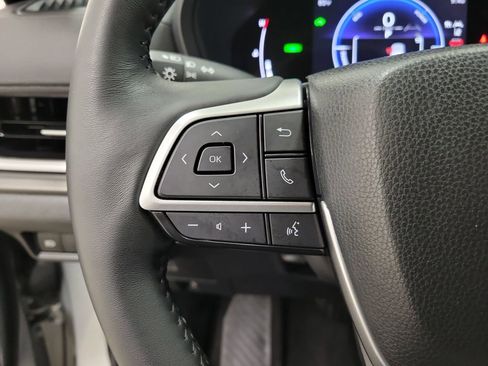 Used 2024 Toyota Grand Highlander XLE image 24