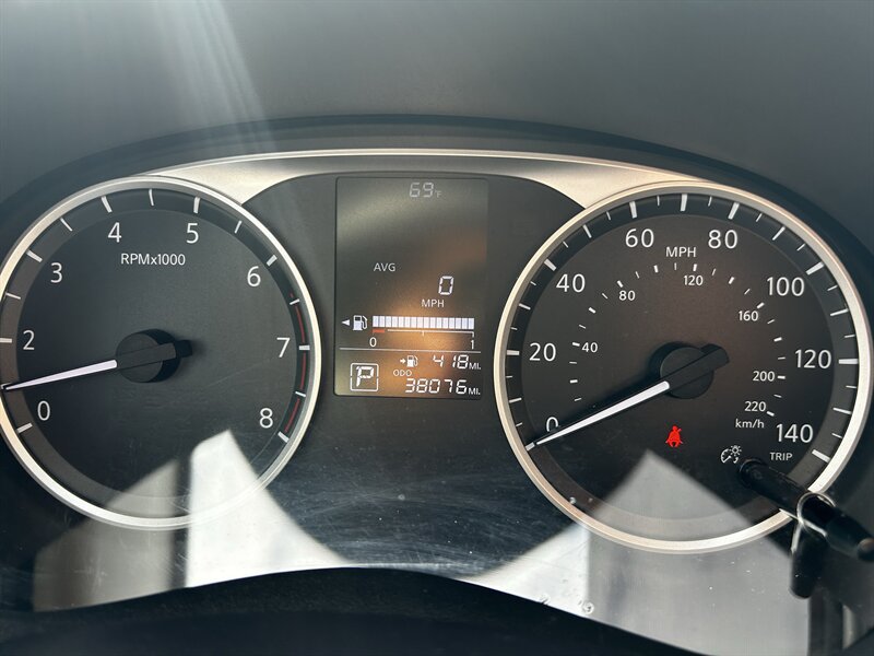 Used 2024 Nissan Versa S w/ S Plus Package FWD image 18