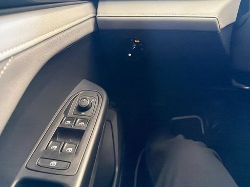 Certified 2024 Volkswagen Taos SEL AWD/4WD image 22
