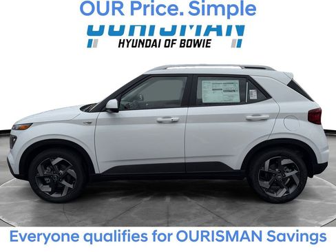 New 2026 Hyundai Venue SEL image 3