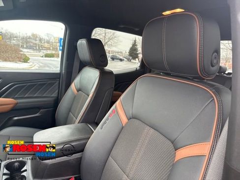 Used 2024 GMC Canyon AT4 w/ Canyon Safety Plus Package AWD/4WD image 12
