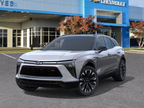 New 2026 Chevrolet Blazer EV RS image 6