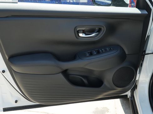 New 2026 Honda HR-V LX image 13