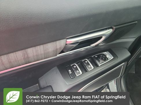 Used 2024 Kia Telluride EX w/ EX Captain's Chair Package FWD image 20