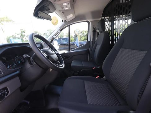 Used 2025 Ford Transit 250 Low Roof w/ Exterior Upgrade Package RWD image 2