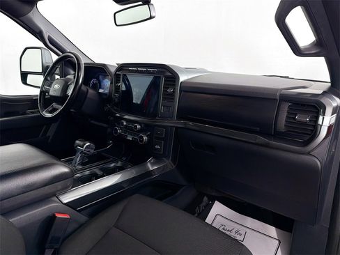 Used 2022 Ford F150 XLT w/ Equipment Group 302A High image 28