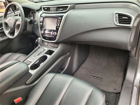 Used 2024 Nissan Murano SV image 16