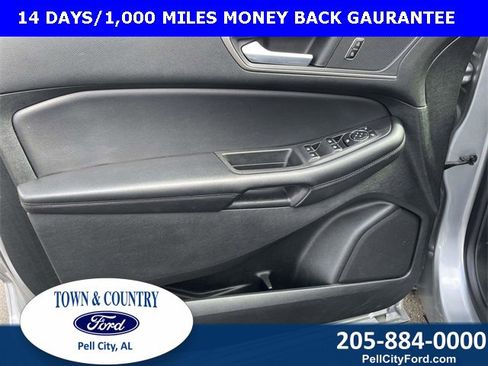 Certified 2023 Ford Edge SEL image 9