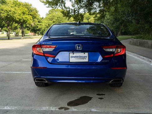 Used 2021 Honda Accord Sport image 8