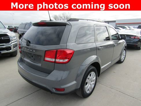 Used 2019 Dodge Journey SE w/ Connectivity Group image 5
