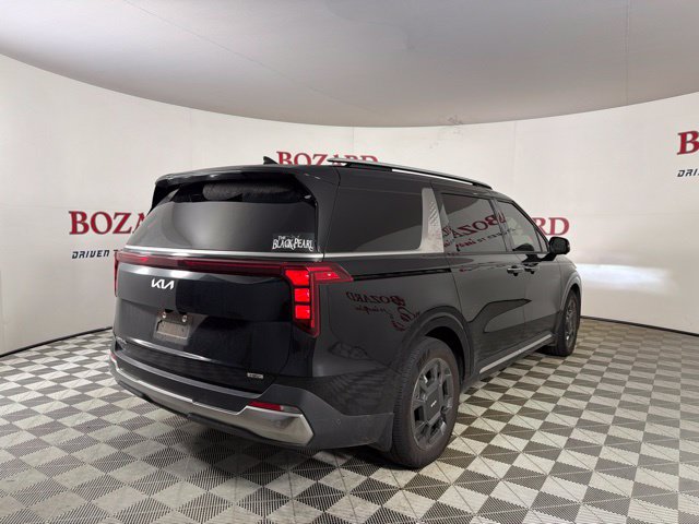 Used 2026 Kia Carnival SX FWD image 8