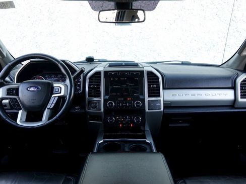 Used 2019 Ford F250 Lariat w/ Lariat Ultimate Package image 43