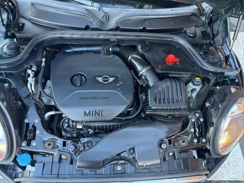 Used 2017 MINI Cooper 4-Door Hardtop image 35