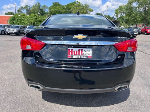 Used 2019 Chevrolet Impala Premier FWD image 9
