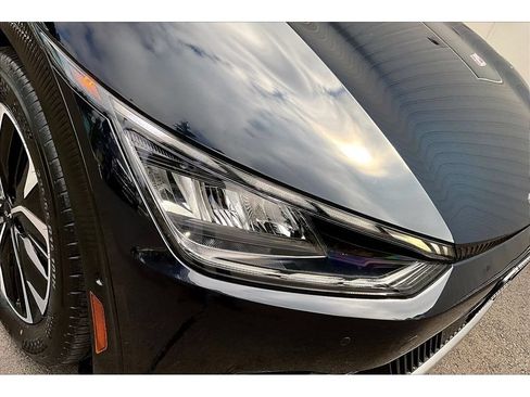 Used 2024 Kia EV6 Wind w/ Wind Technology Package AWD/4WD image 27