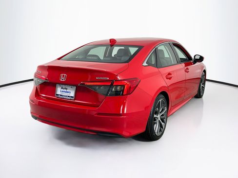 Used 2022 Honda Civic Touring image 5