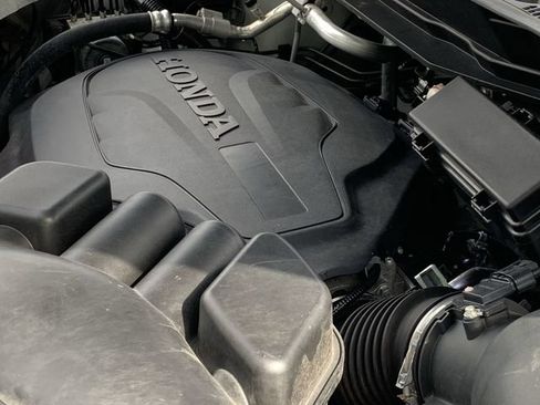 Used 2022 Honda Ridgeline Black Edition image 16